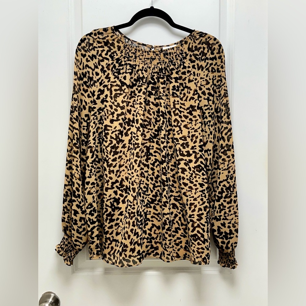 Ava & Viv Leopard Print Blouse